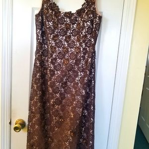 EUC Gorgeous Worn HOT COLOR once  Buggle  beaded cocktail  dress. Fishtail back.
